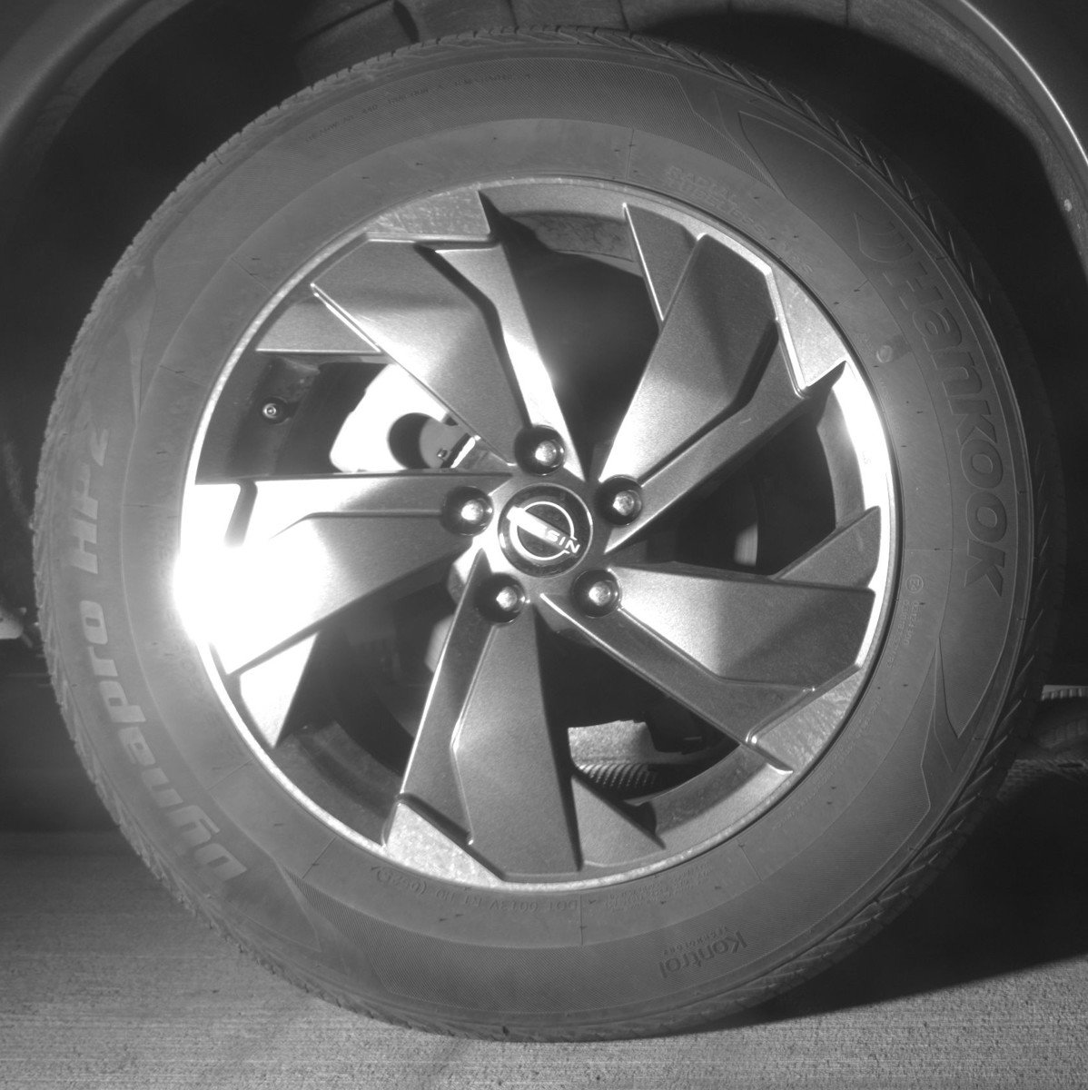 Used 2025 Nissan Rogue SV image 15