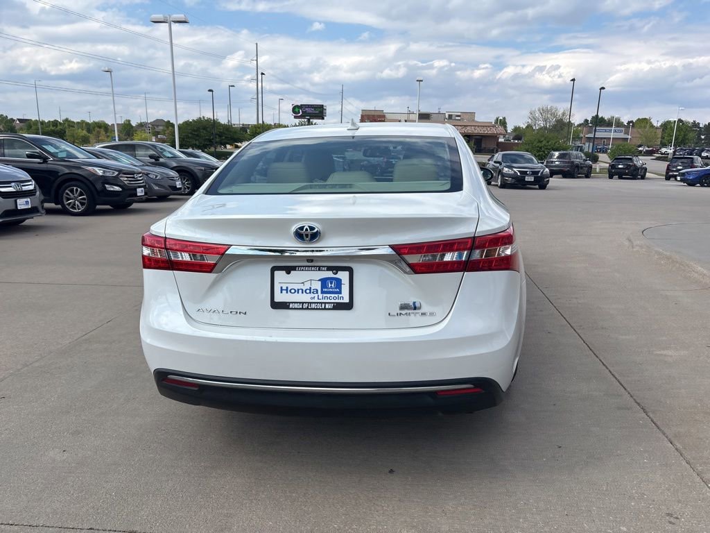 Used 2013 Toyota Avalon Limited FWD image 6