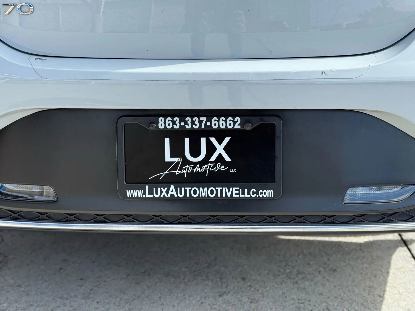 Used 2022 Genesis G70 2.0T image 10