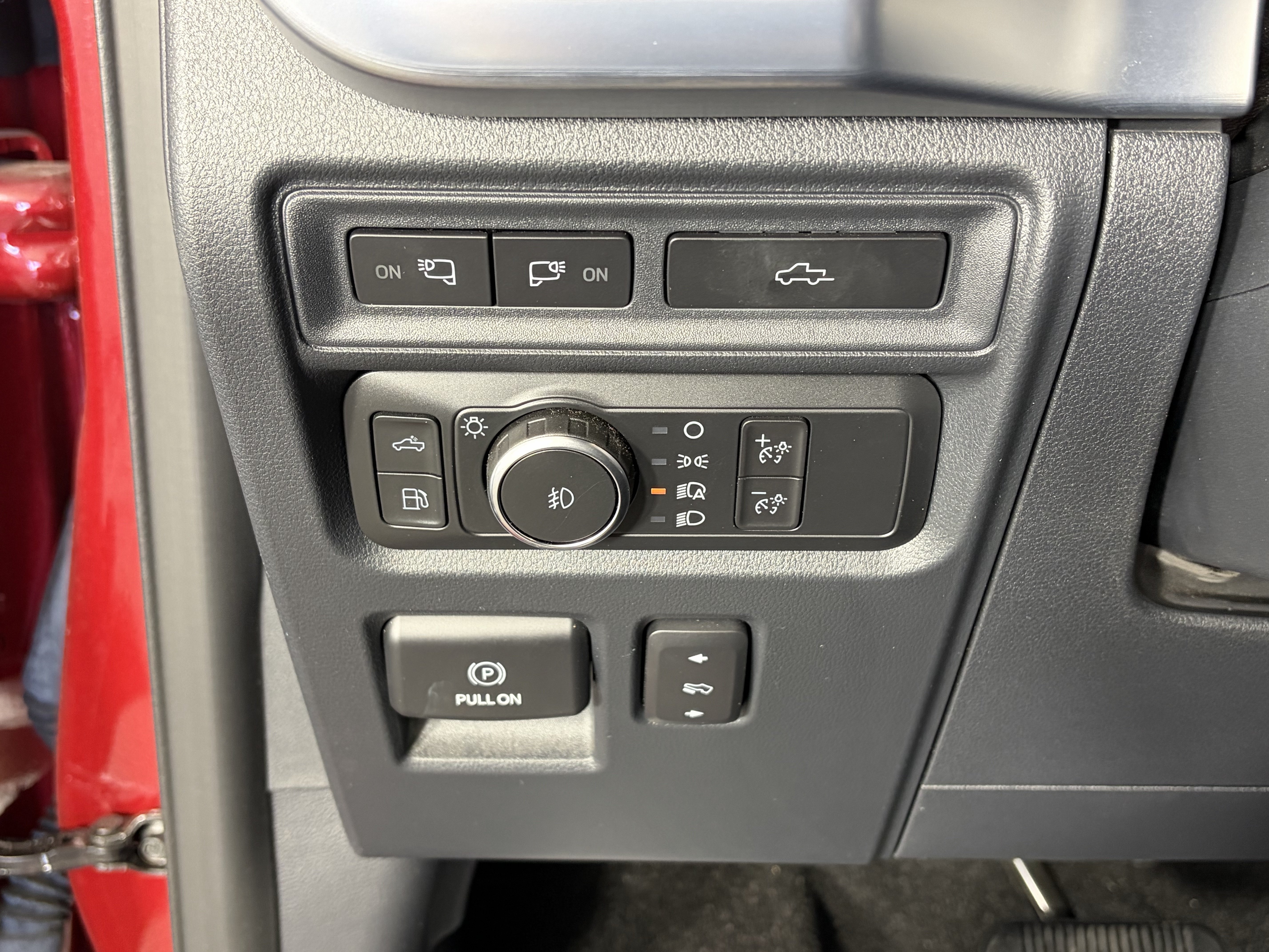 Used 2021 Ford F150 Lariat w/ Equipment Group 502A High AWD/4WD image 22
