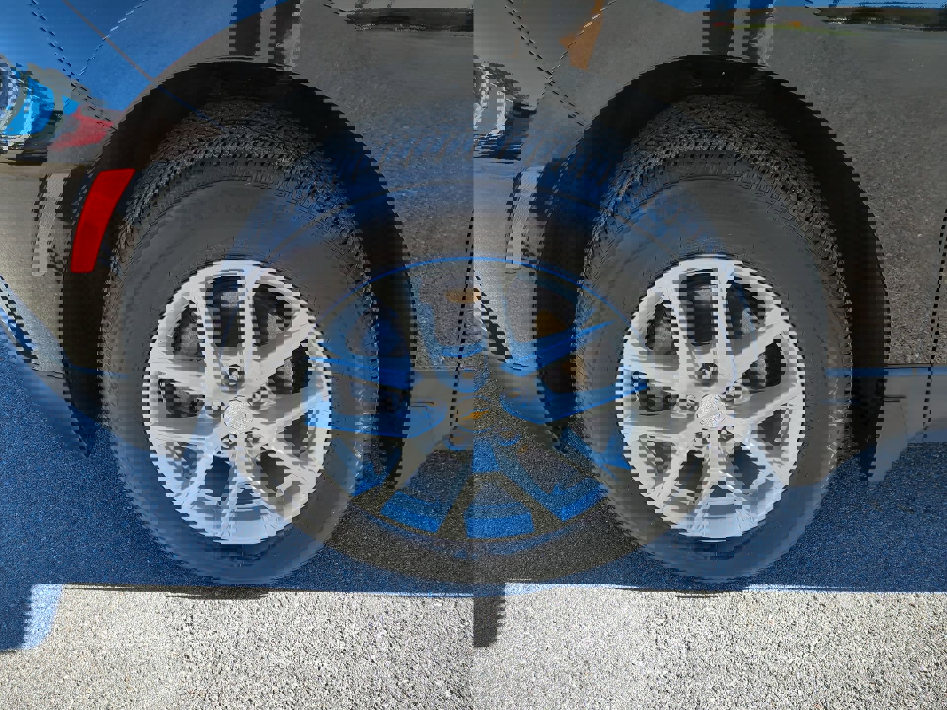 Used 2022 Chevrolet Equinox LT image 98