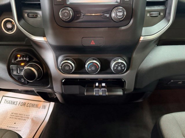 Used 2023 RAM 1500 Big Horn AWD/4WD image 30