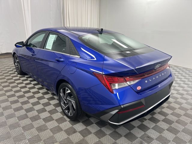 Used 2024 Hyundai Elantra SEL w/ Convenience Package image 6