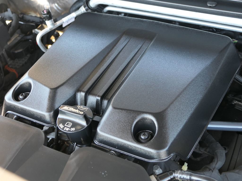 Used 2024 GMC Canyon AT4X image 30