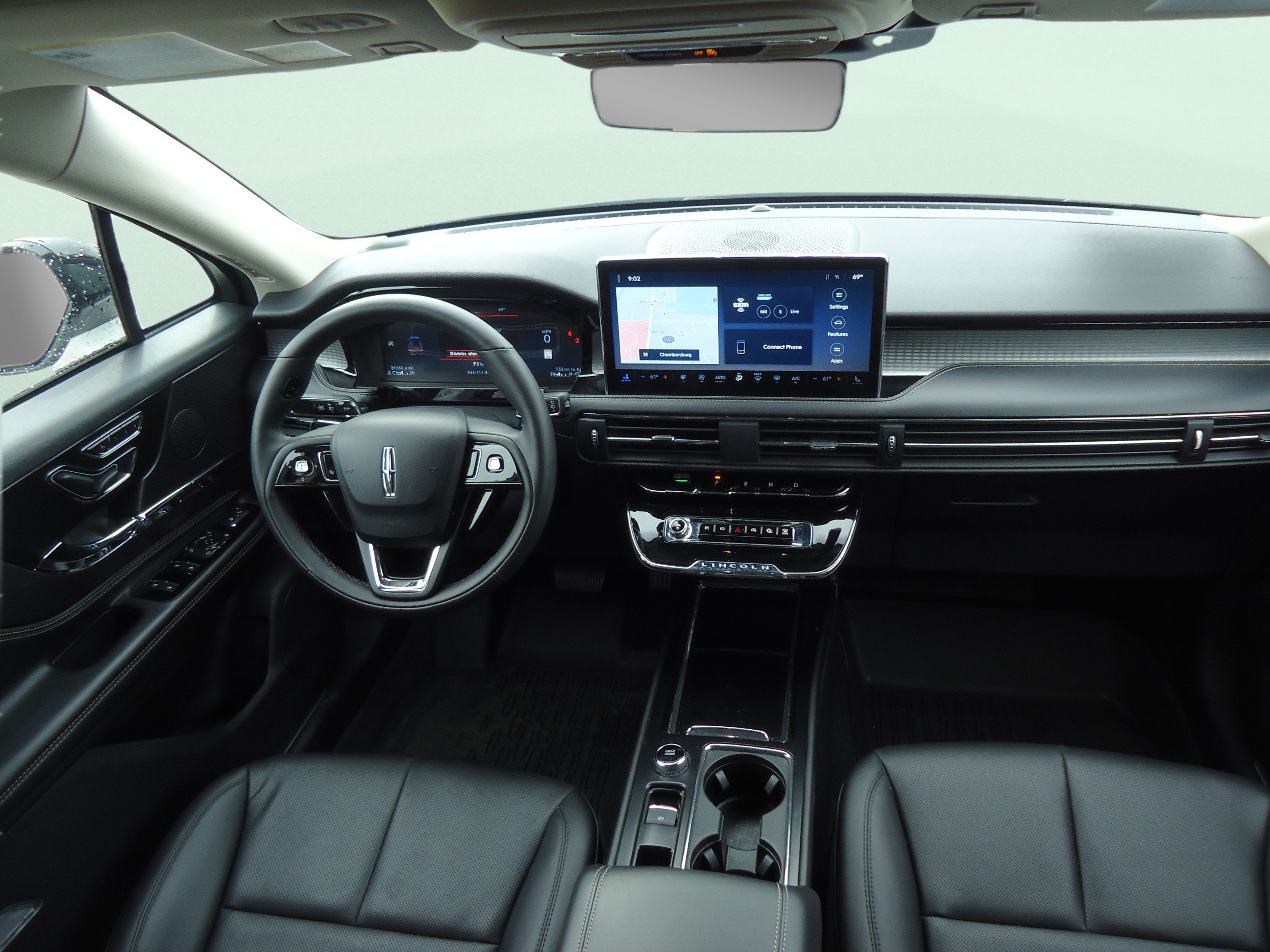 Used 2023 Lincoln Corsair AWD w/ Equipment Group 101A image 10