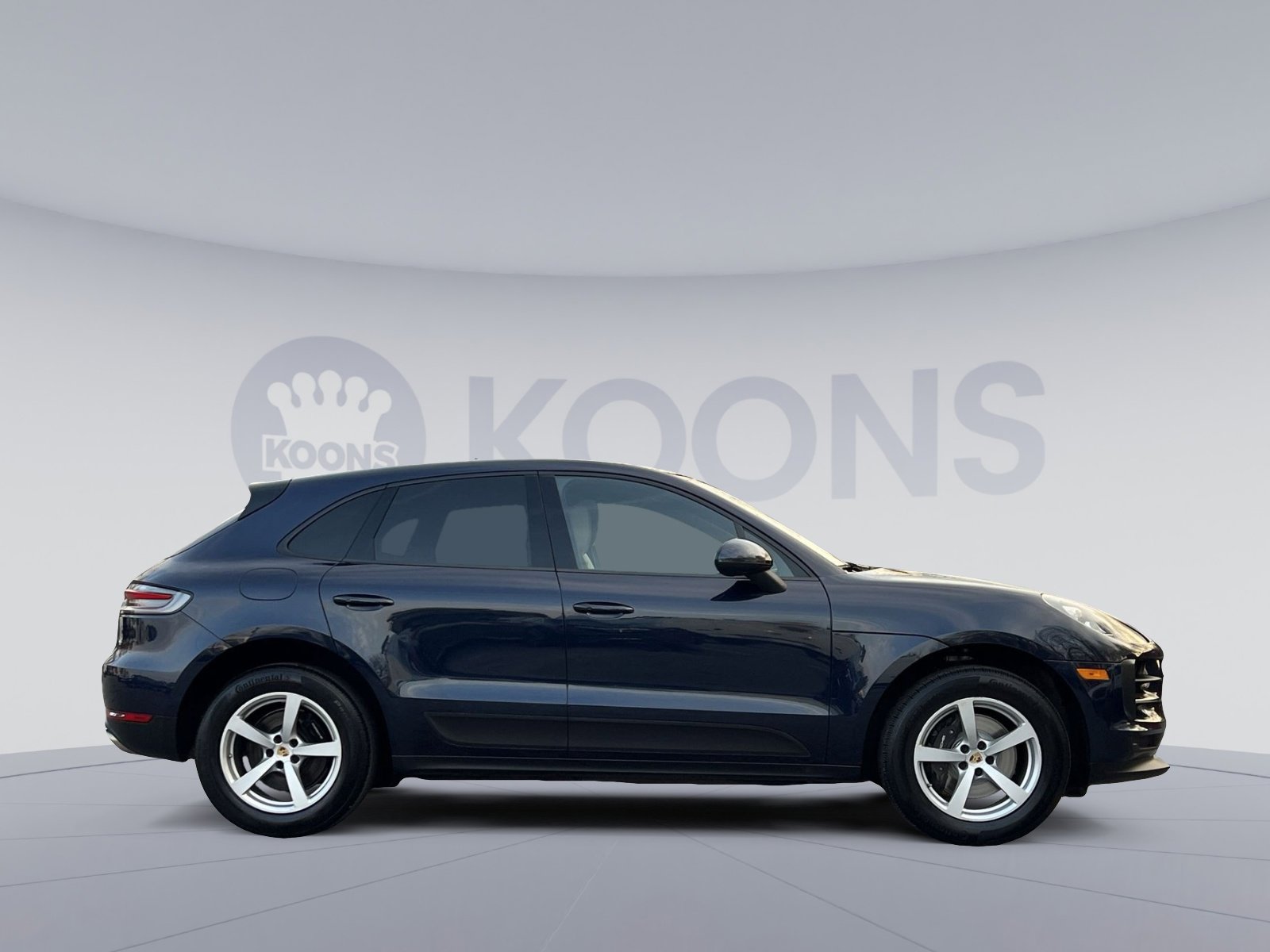 Used 2021 Porsche Macan w/ Premium Package AWD/4WD image 7