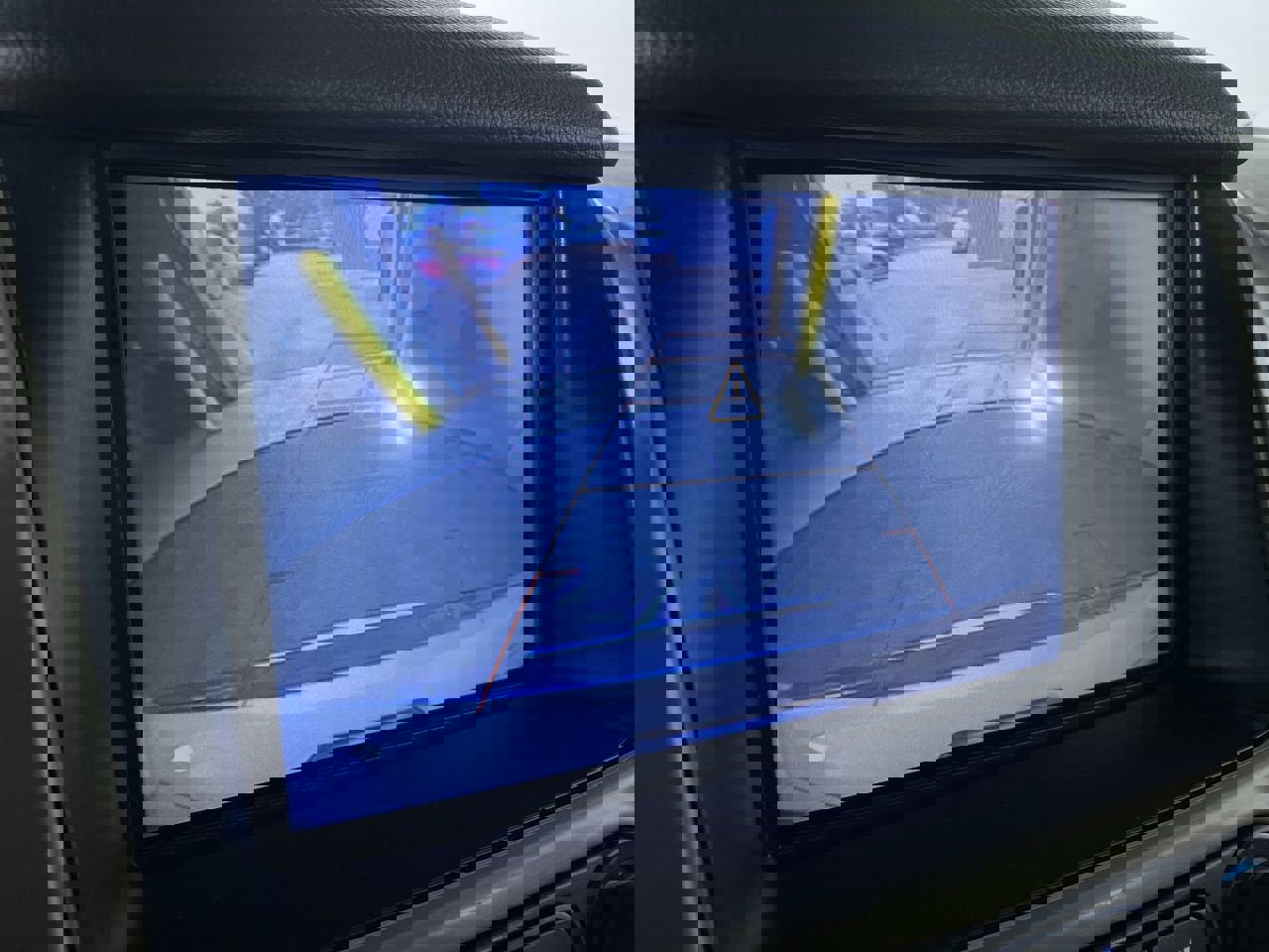 Used 2018 GMC Yukon Denali w/ Open Road Package image 7