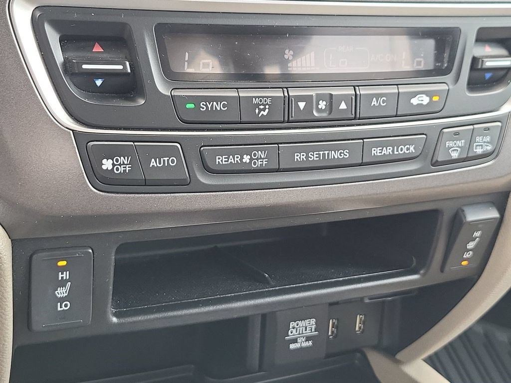Used 2017 Honda Pilot EX-L image 41