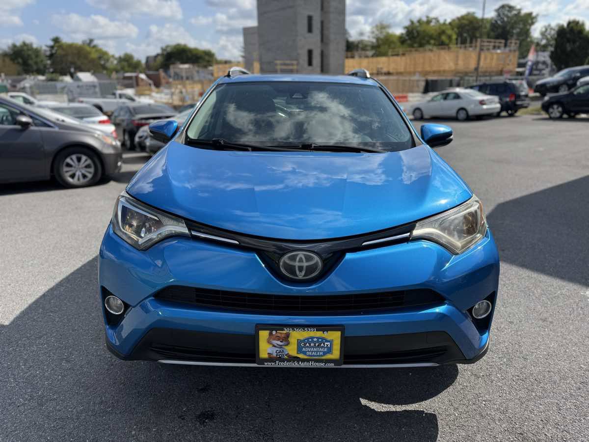 Used 2017 Toyota RAV4 XLE image 2