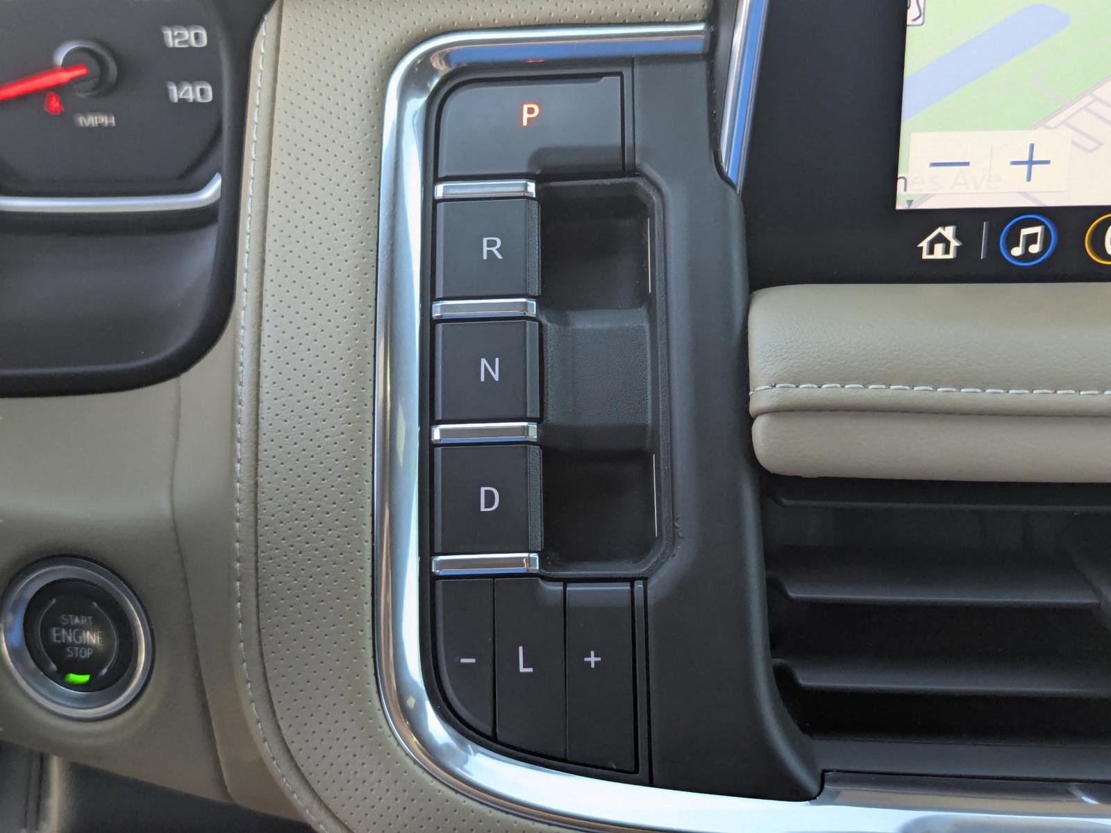 Used 2021 Chevrolet Tahoe Premier w/ Premium Package image 34