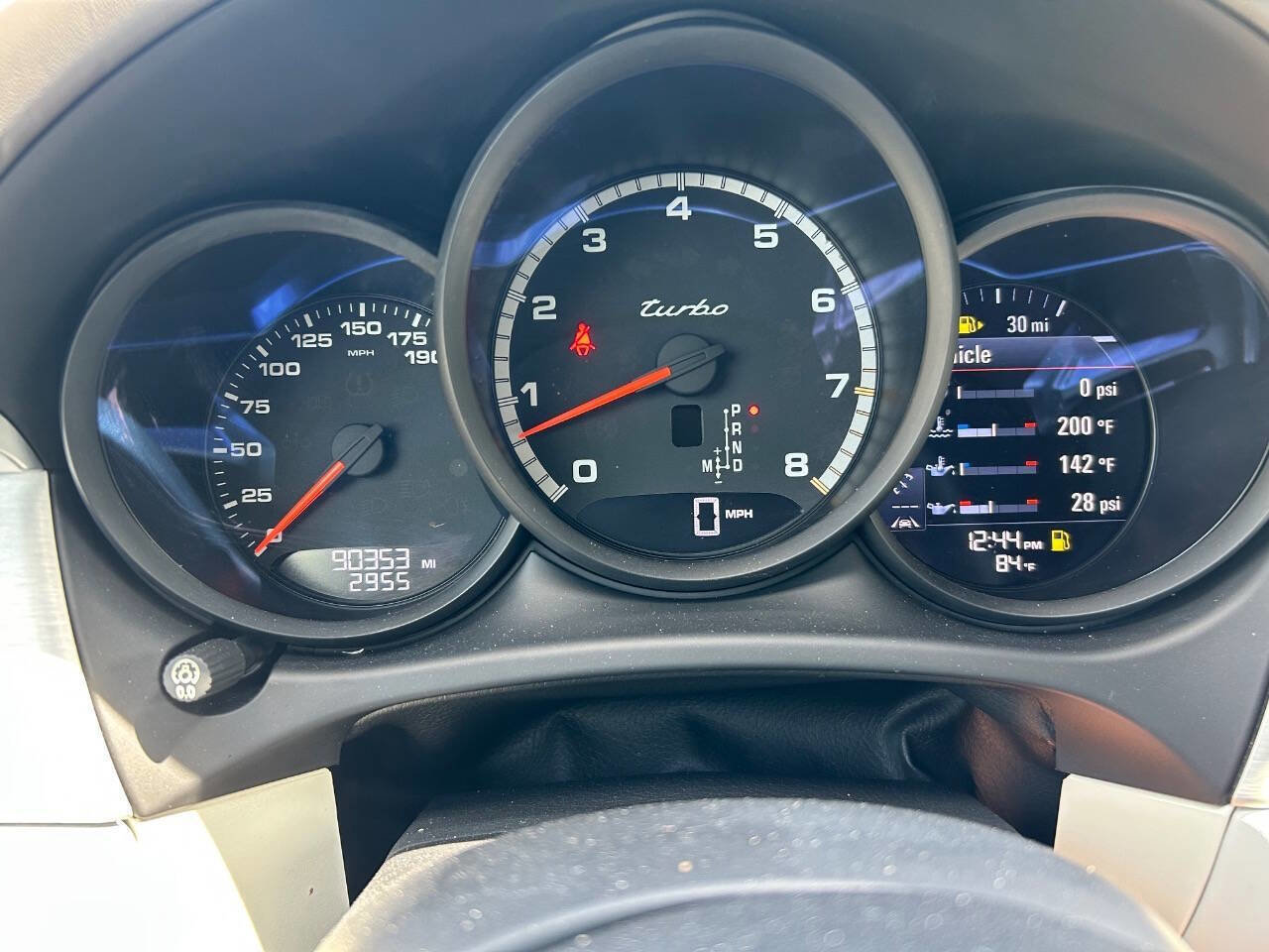 Used 2017 Porsche Macan Turbo image 24