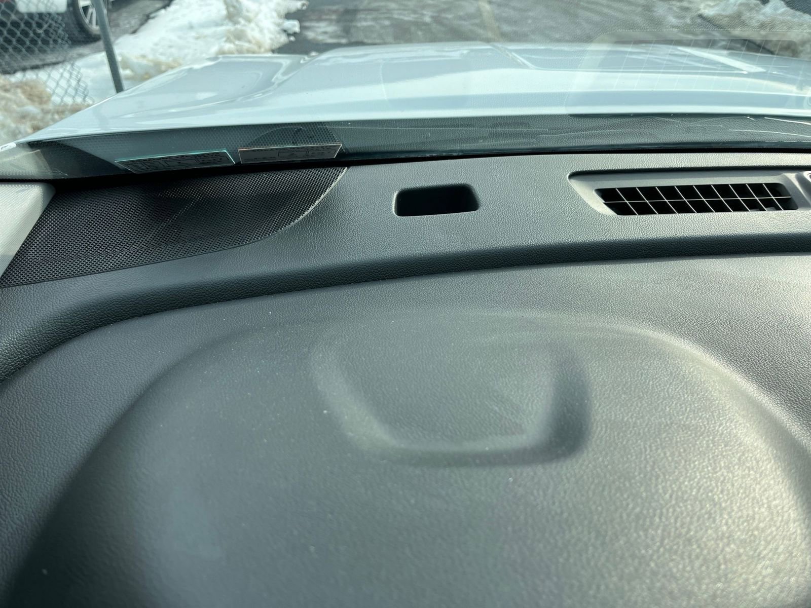 Used 2024 GMC Terrain SLT image 36