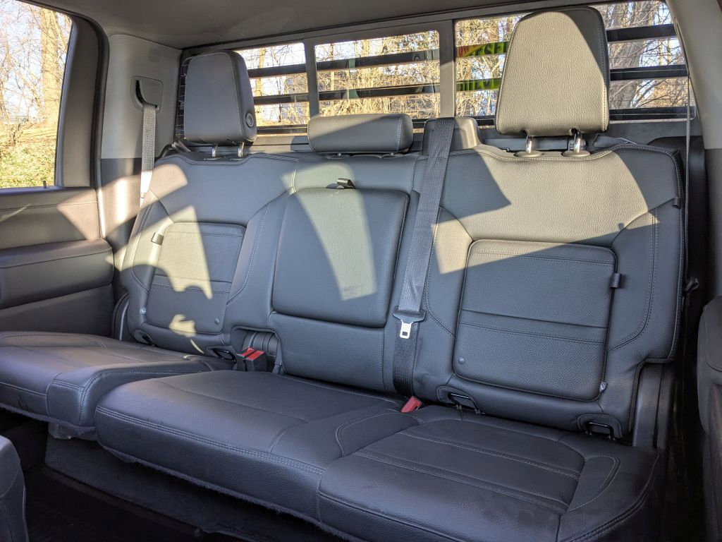 Certified 2022 GMC Sierra 3500 Denali w/ Denali Black Diamond Edition image 30