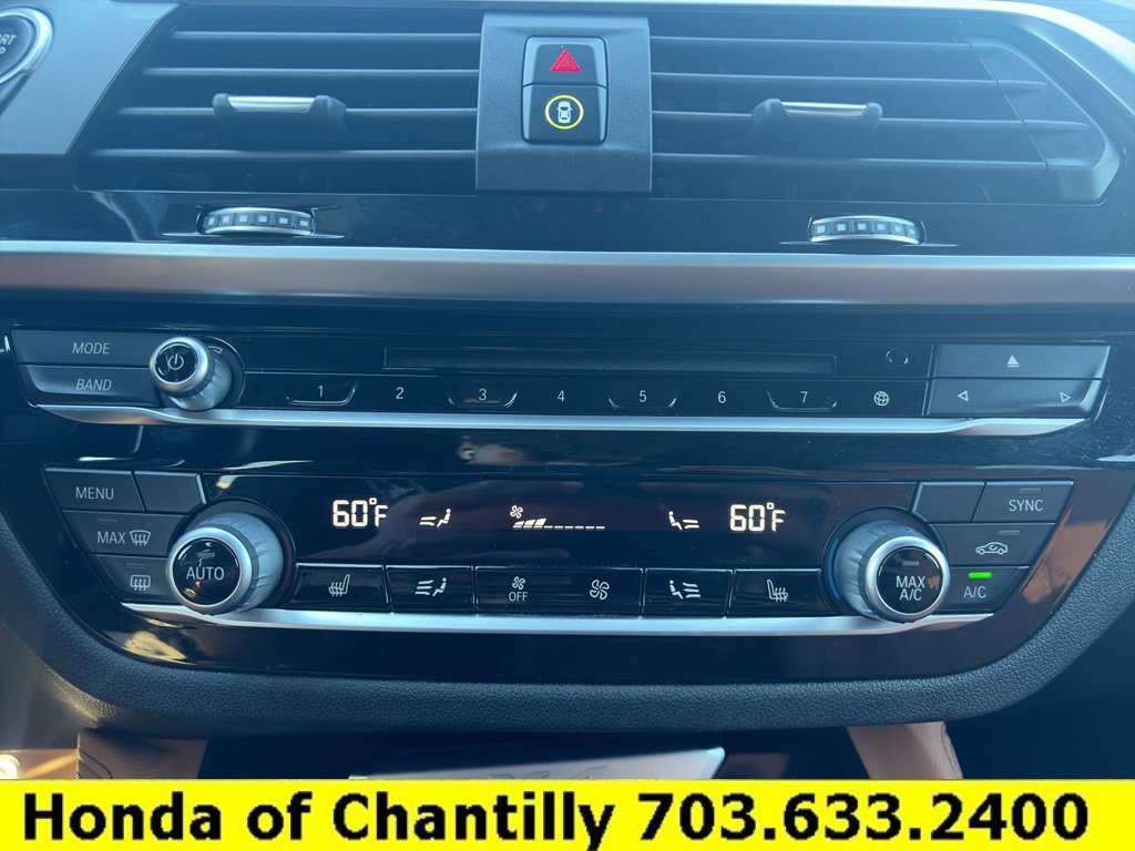 Used 2019 BMW X4 xDrive30i w/ Executive Package AWD/4WD image 16