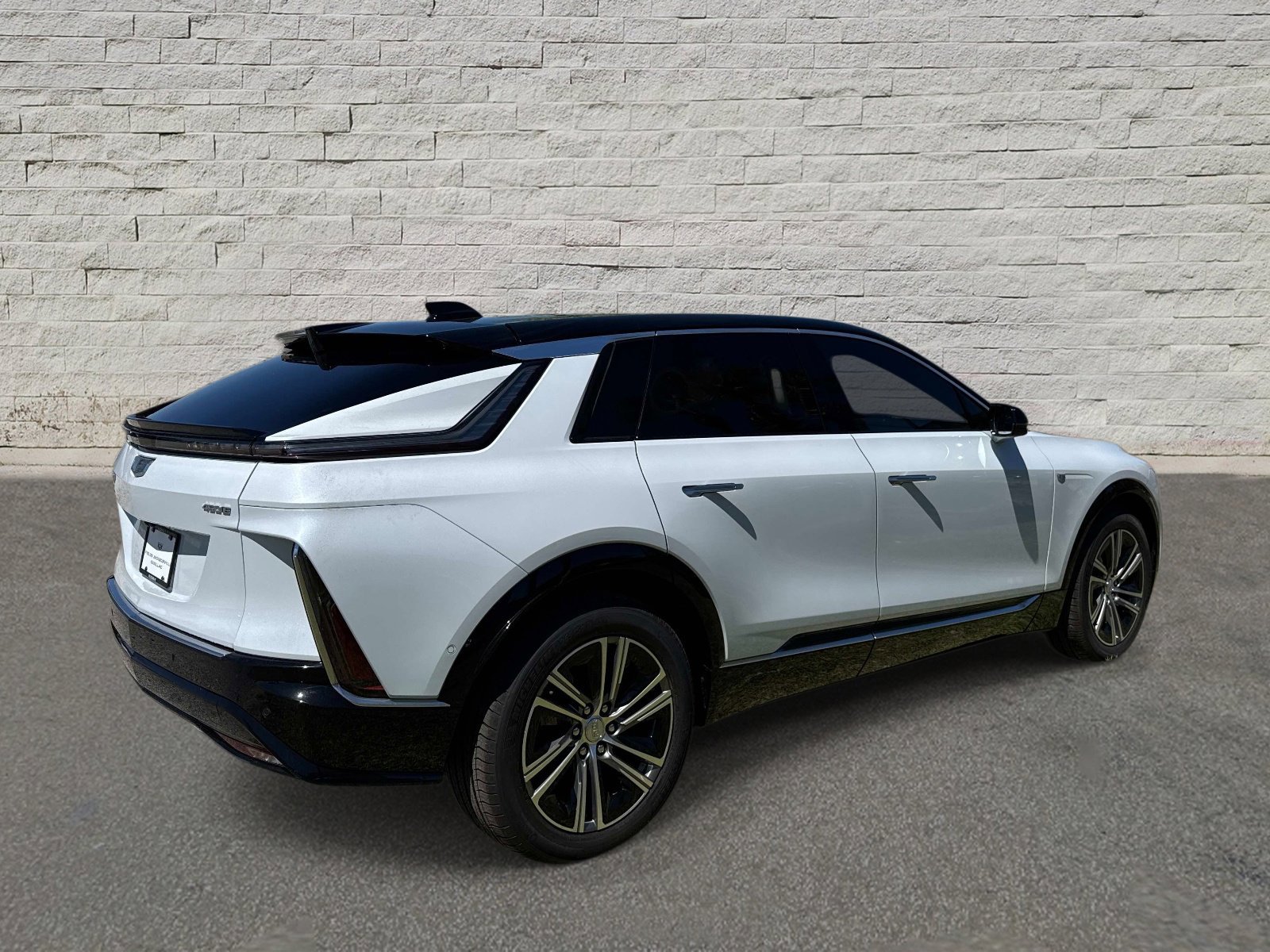 New 2026 Cadillac Lyriq Luxury w/ LPO, Floor Liner Package image 5