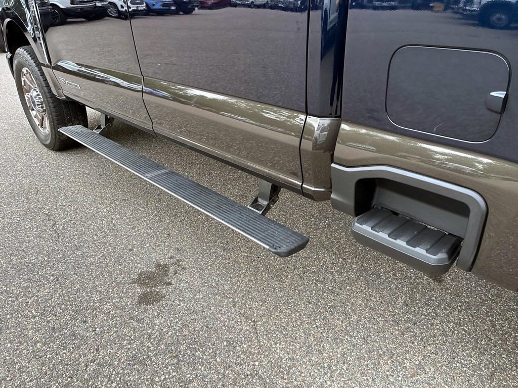 Used 2025 Ford F250 King Ranch AWD/4WD image 18