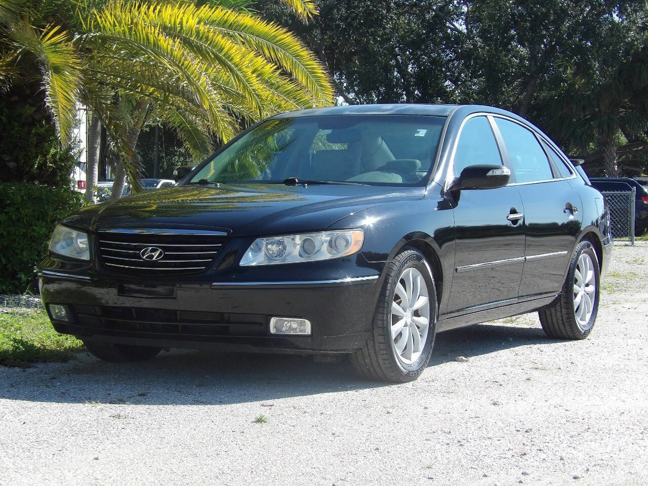 Used 2008 Hyundai Azera Limited image 1