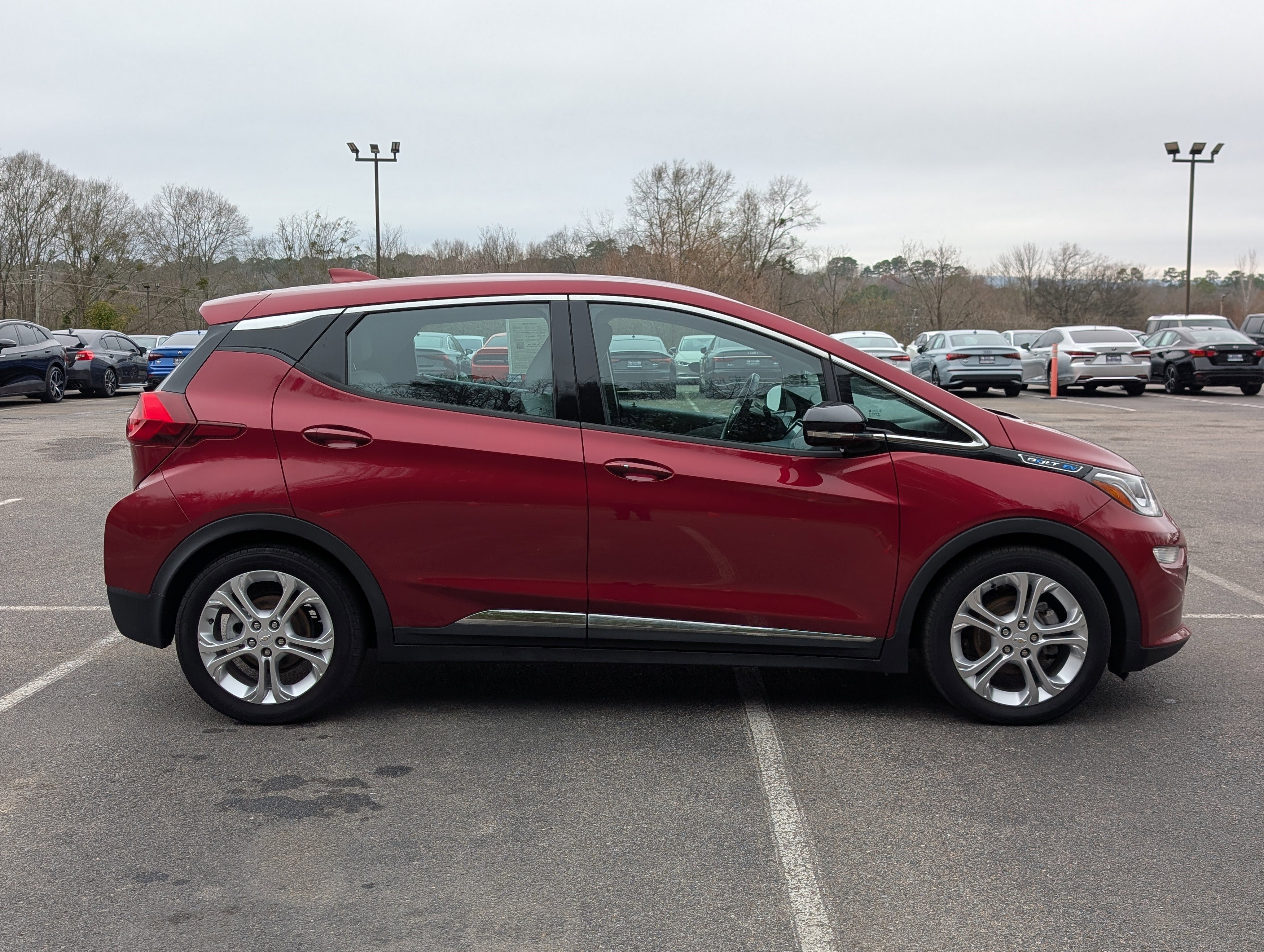 Used 2020 Chevrolet Bolt LT image 10