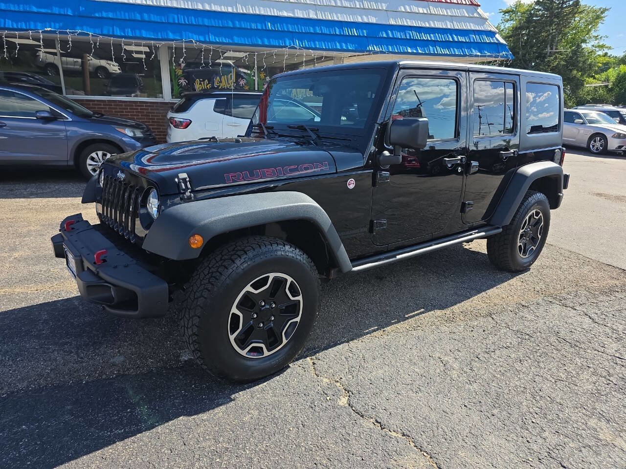 Used 2016 Jeep Wrangler Unlimited Rubicon AWD/4WD image 2