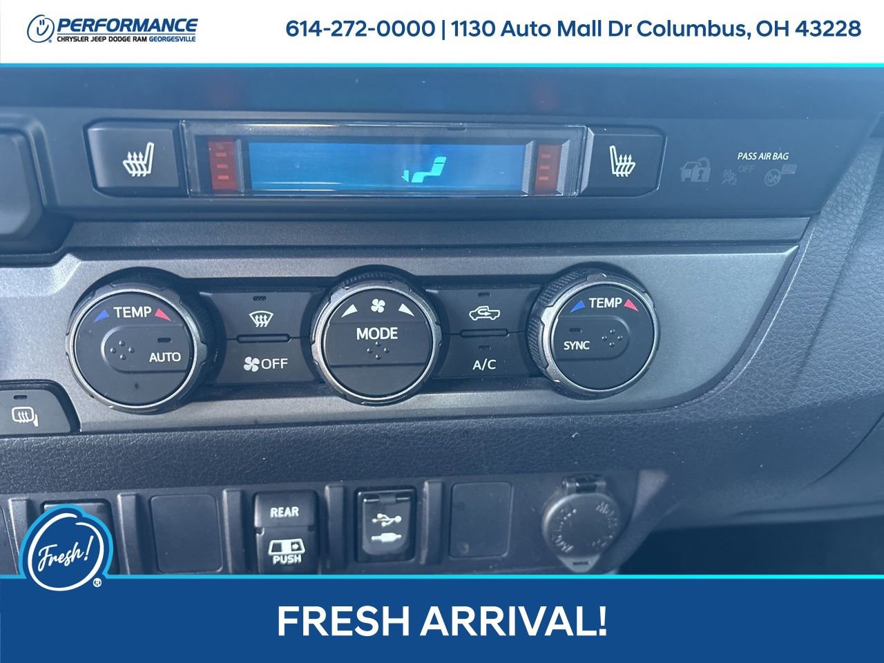 Used 2019 Toyota Tacoma TRD Off-Road image 24