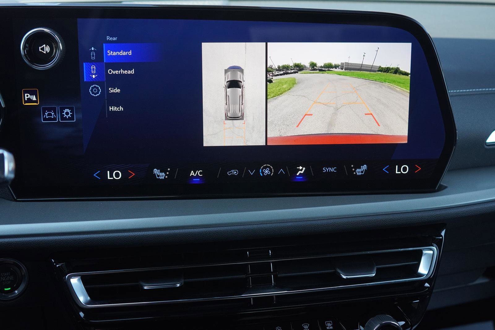 New 2025 Chevrolet Traverse LT w/ Enhanced Driving Package image 23