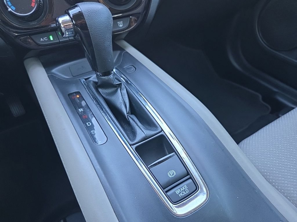 Used 2018 Honda HR-V LX image 40
