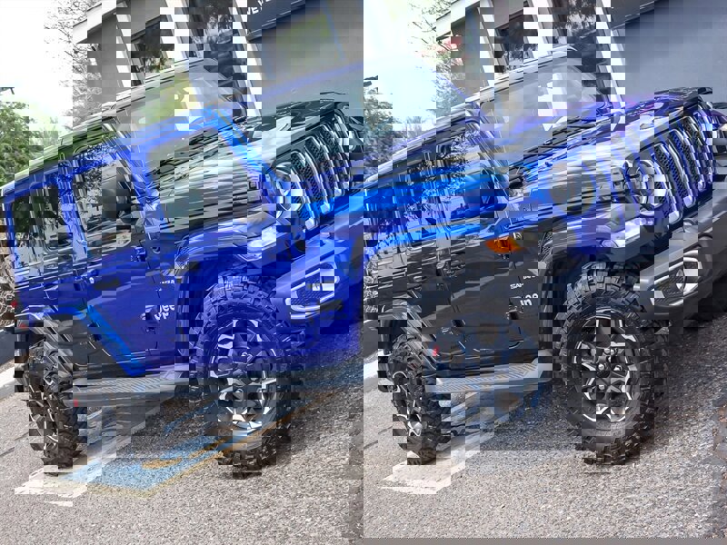 Used 2018 Jeep Wrangler Unlimited Sahara image 5