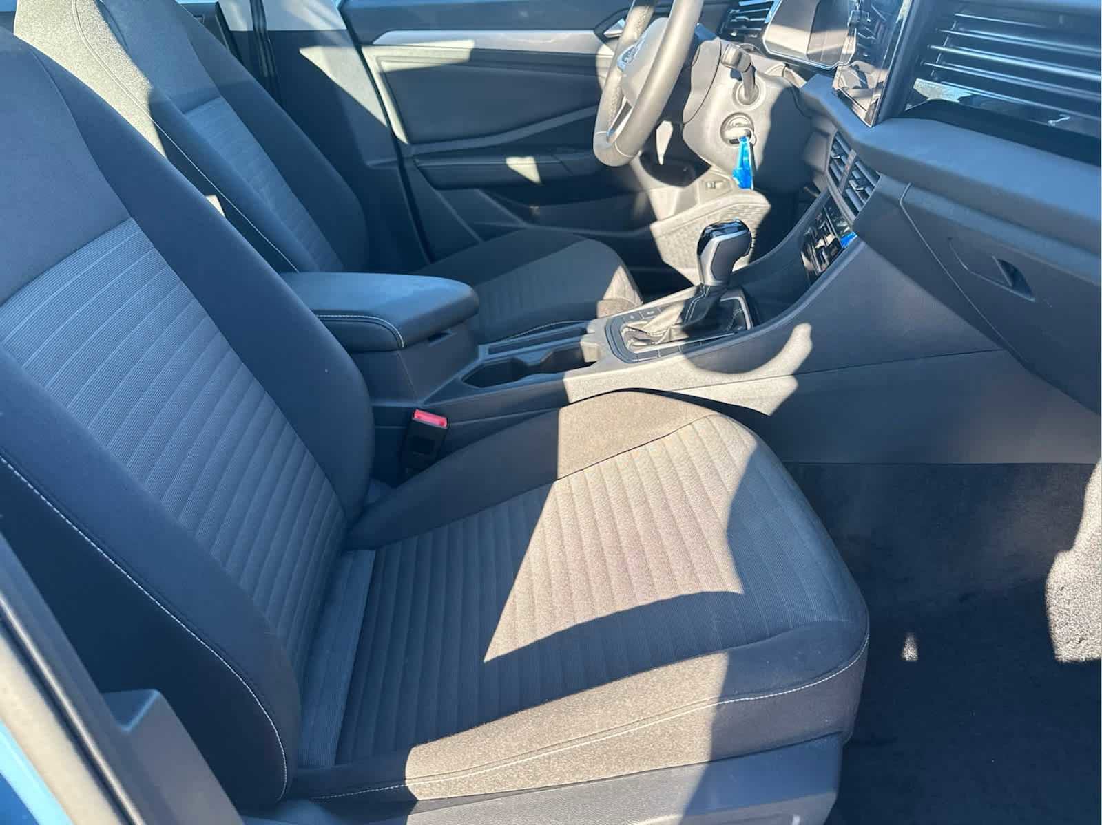 Used 2025 Volkswagen Jetta S image 26