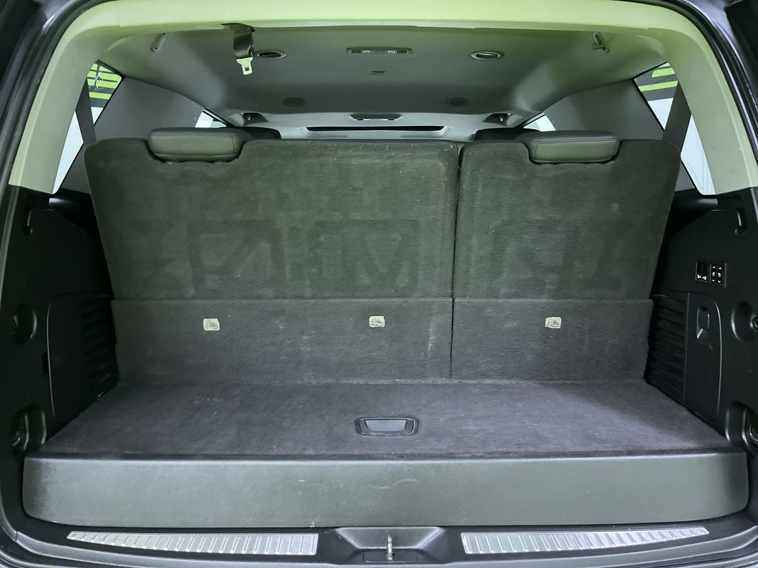 Used 2017 Cadillac Escalade Luxury image 29