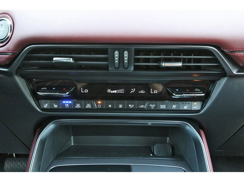 New 2025 MAZDA CX-70 Plug-In Hybrid w/ Premium Plus image 25