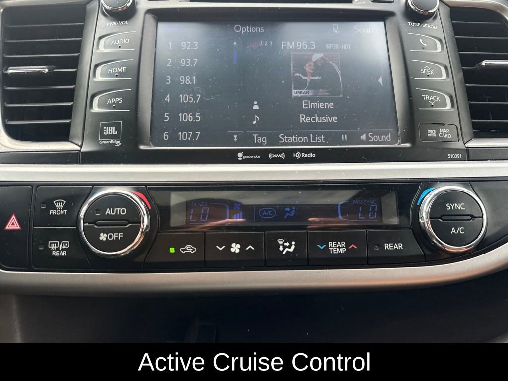 Used 2019 Toyota Highlander Limited image 16