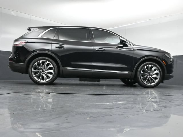 Certified 2023 Lincoln Nautilus Reserve FWD image 44