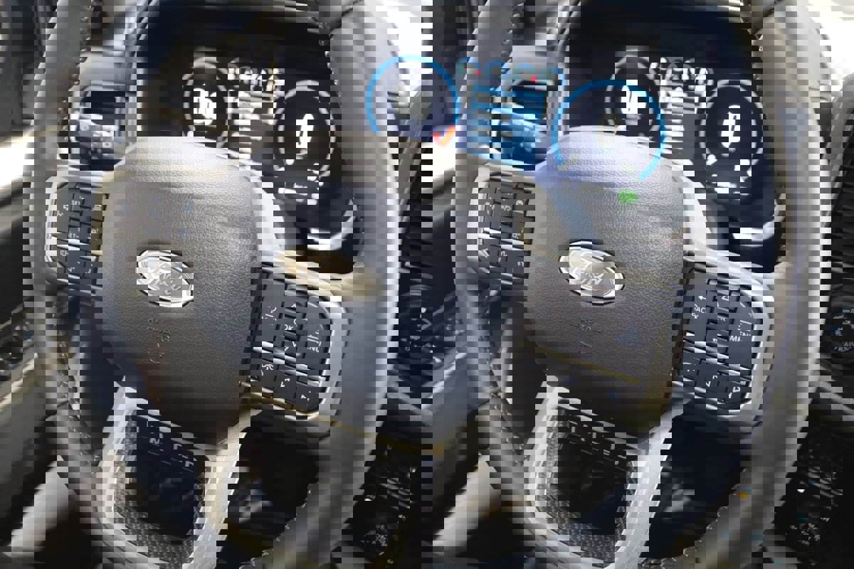 Used 2023 Ford F150 Limited image 53