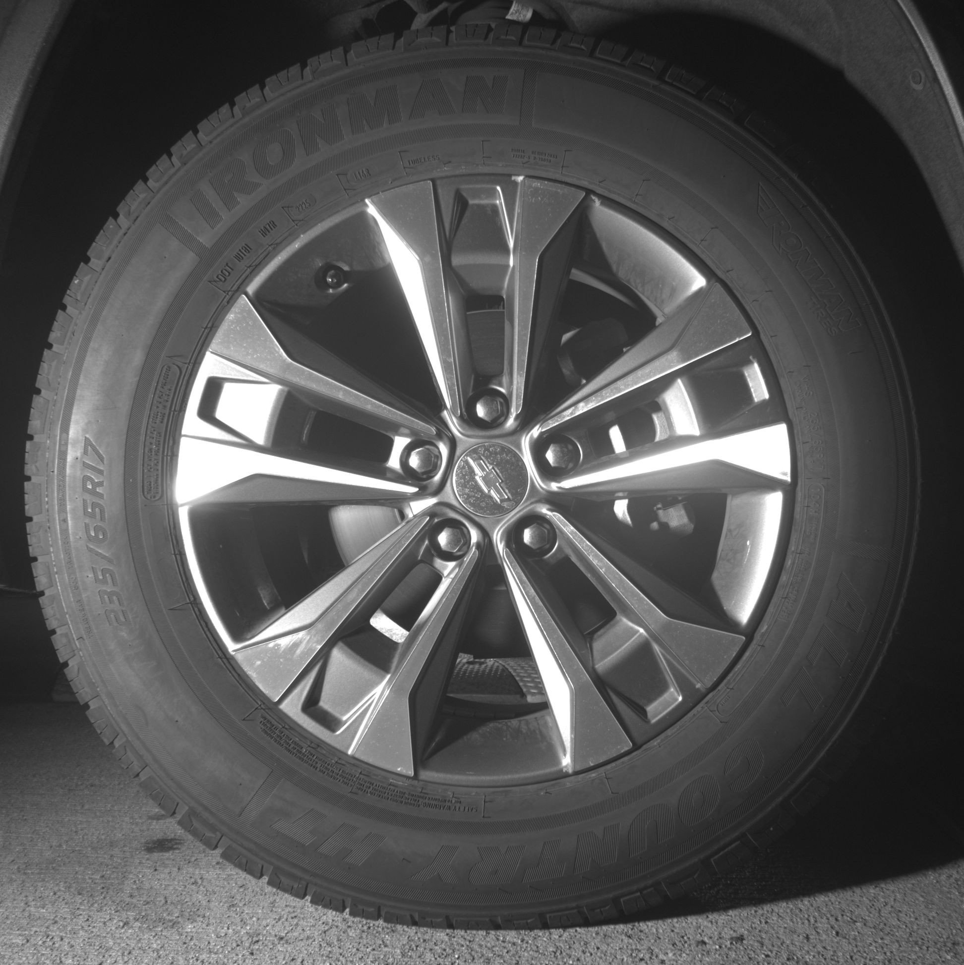 Used 2025 Chevrolet Equinox LT AWD/4WD image 13
