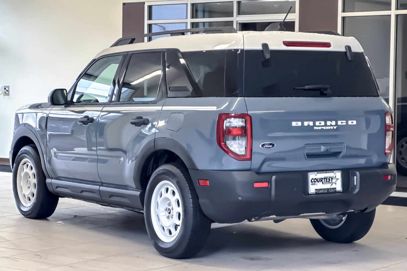 Used 2025 Ford Bronco Sport Heritage w/ Convenience Package AWD/4WD image 6