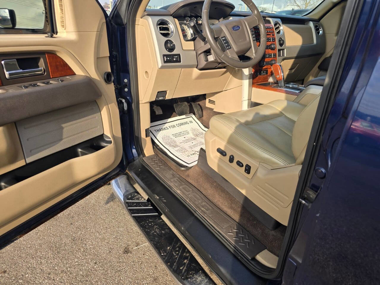 Used 2009 Ford F150 Lariat image 12