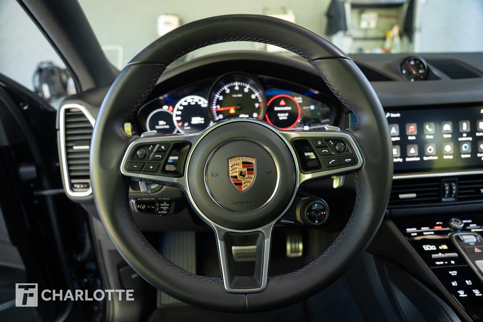Used 2022 Porsche Cayenne S image 18
