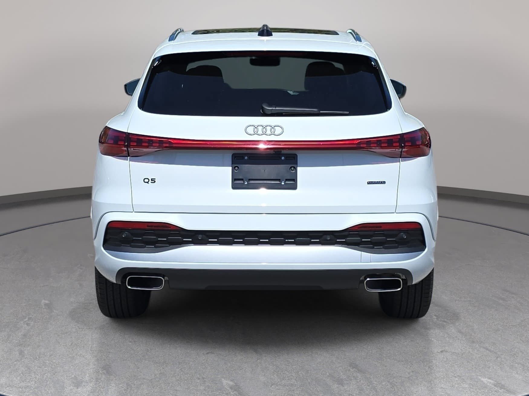 Used 2025 Audi Q5 Premium AWD/4WD image 6
