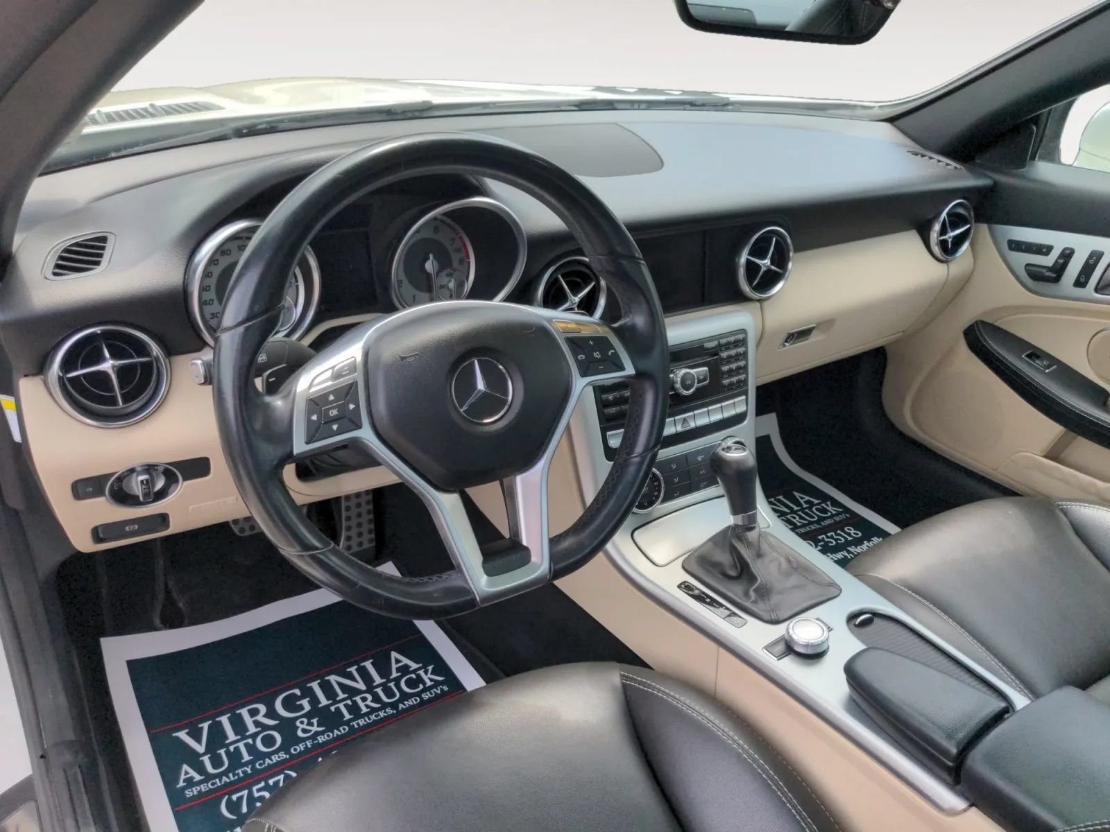 Used 2014 Mercedes-Benz SLK 250 image 3