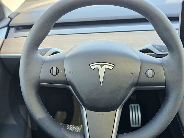 Used 2024 Tesla Model Y Performance AWD/4WD image 29