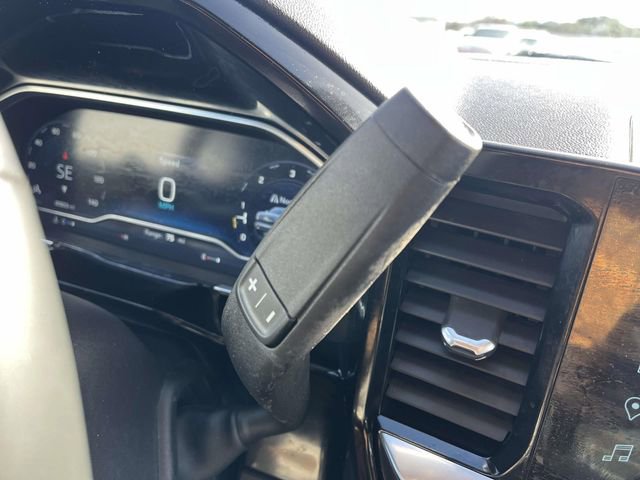 Used 2023 Chevrolet Silverado 1500 RST image 25