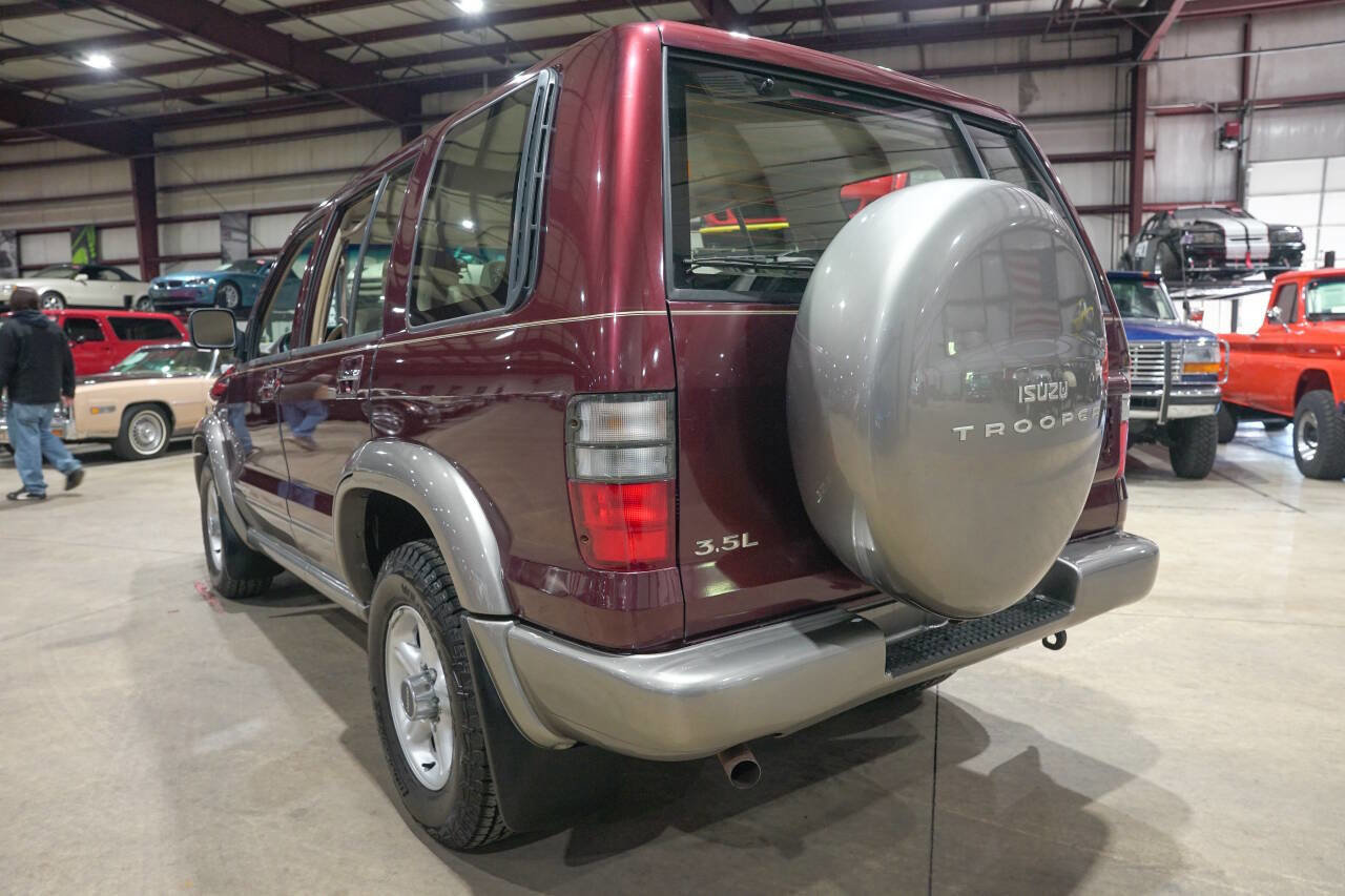Used 2001 Isuzu Trooper 4WD 4-Door image 6