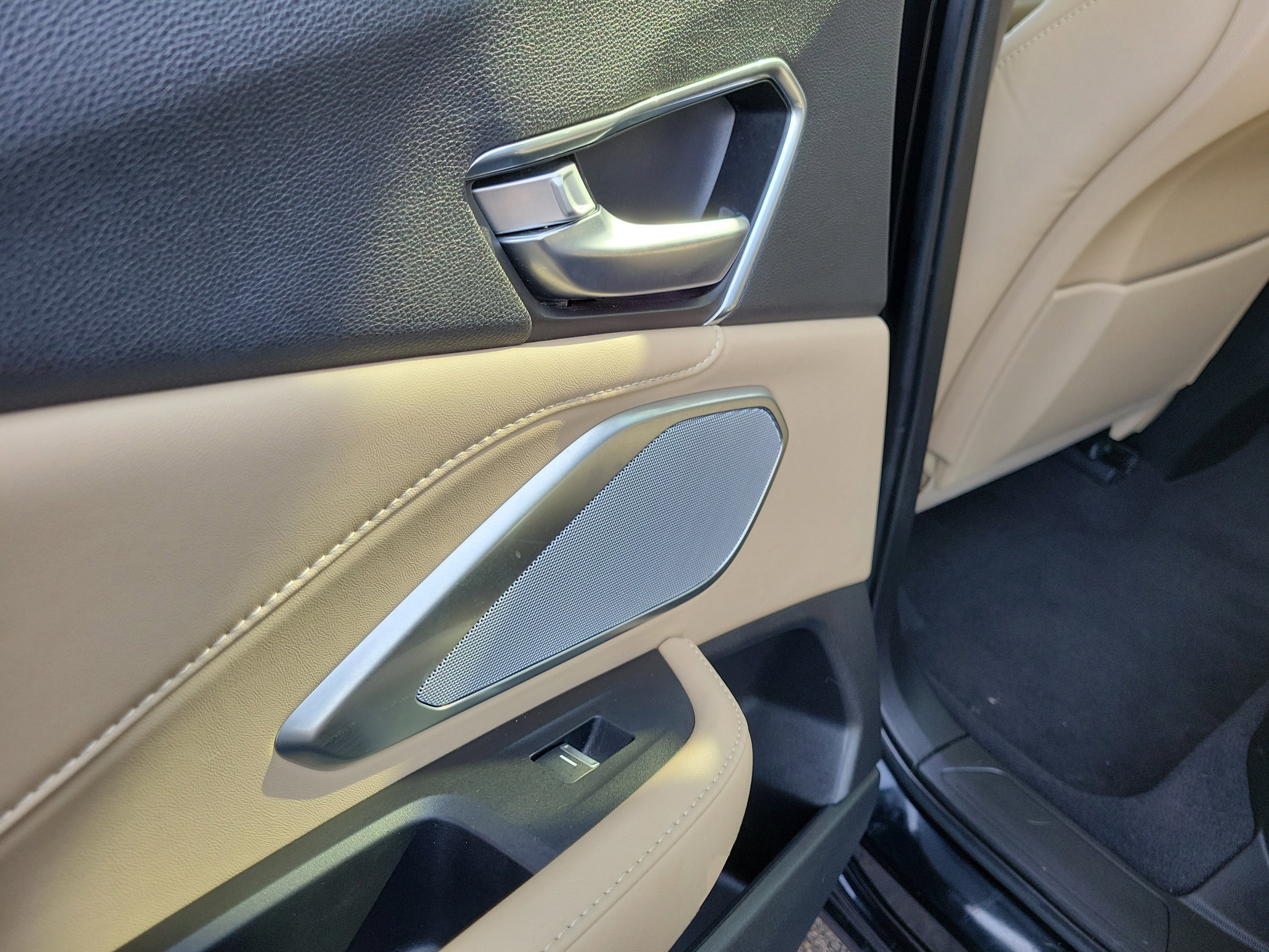 Used 2022 Acura RDX AWD w/ Advance Package image 13