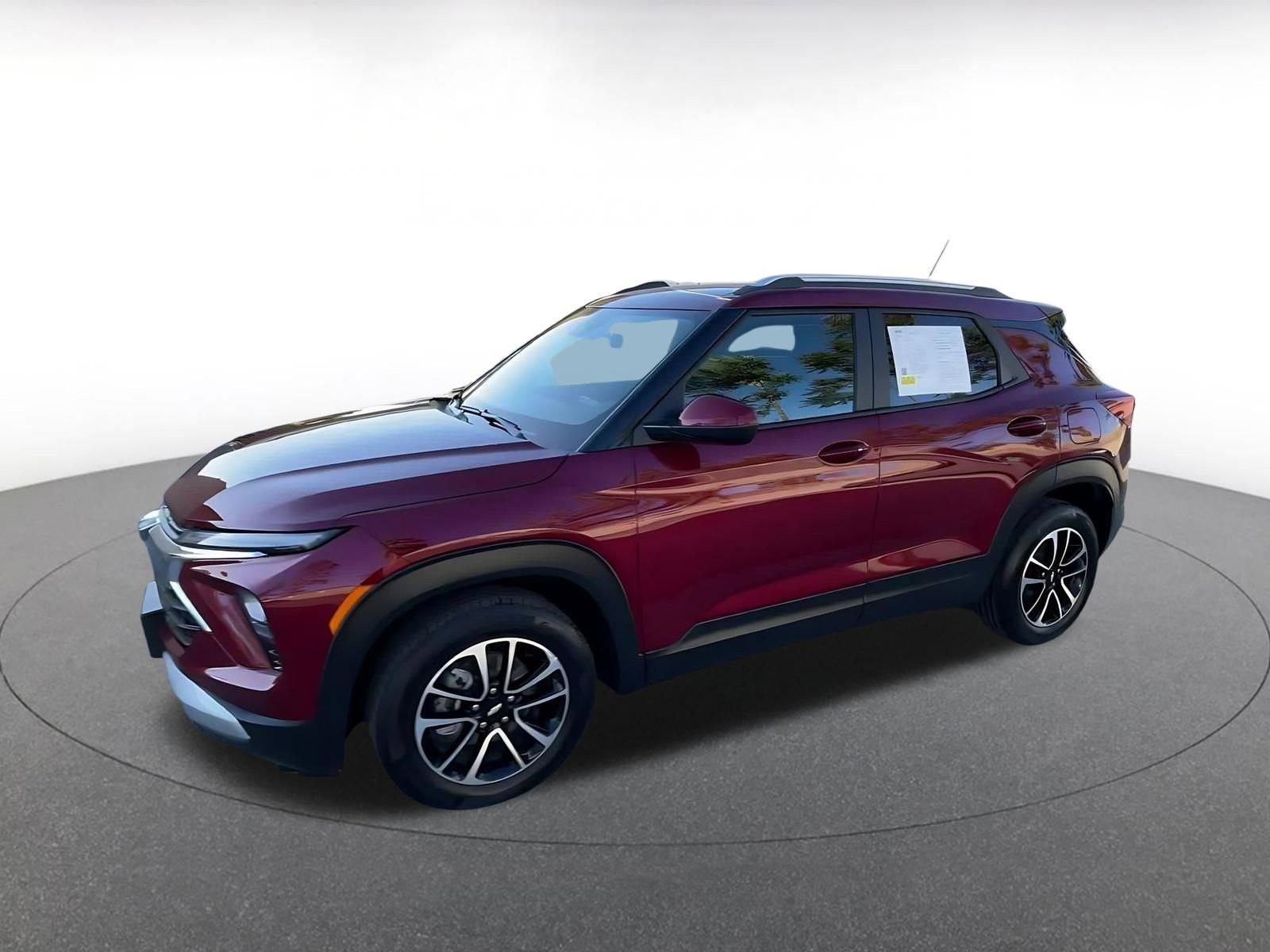 Used 2025 Chevrolet TrailBlazer LT image 8