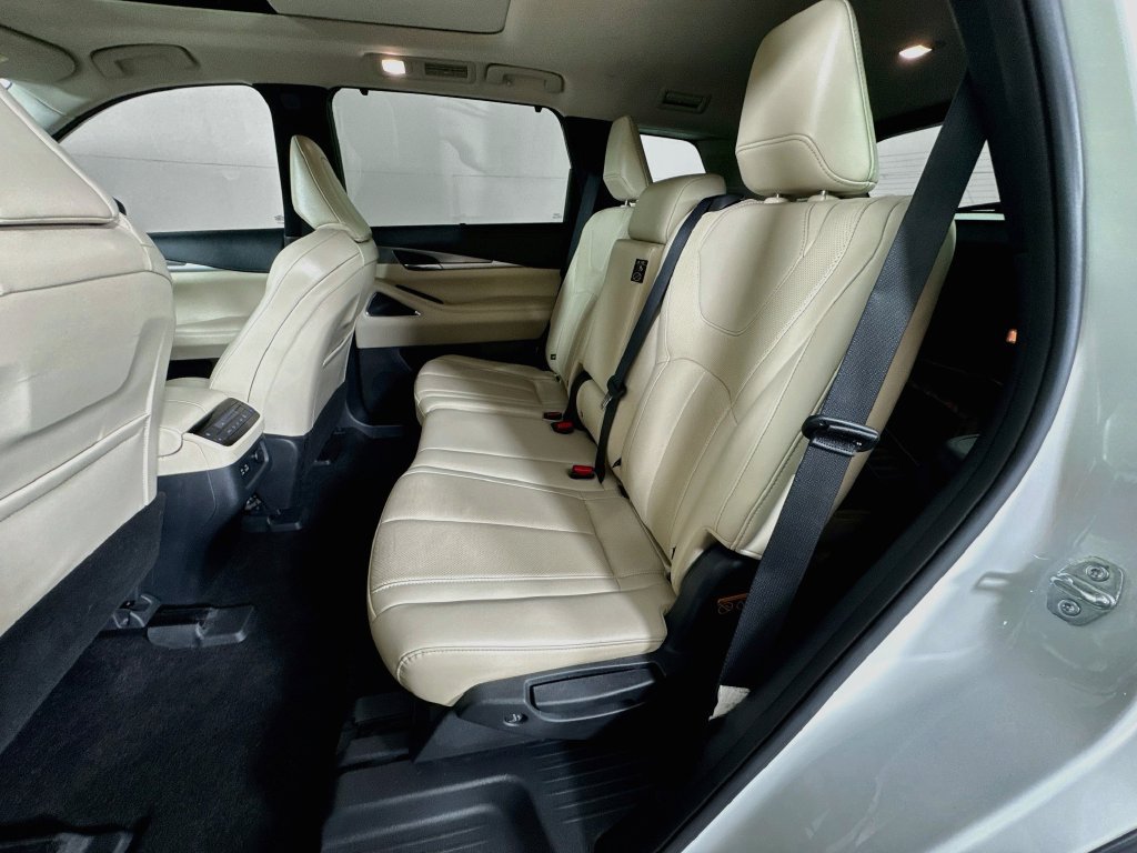 Certified 2024 INFINITI QX60 Luxe w/ Performance Audio Package FWD image 33