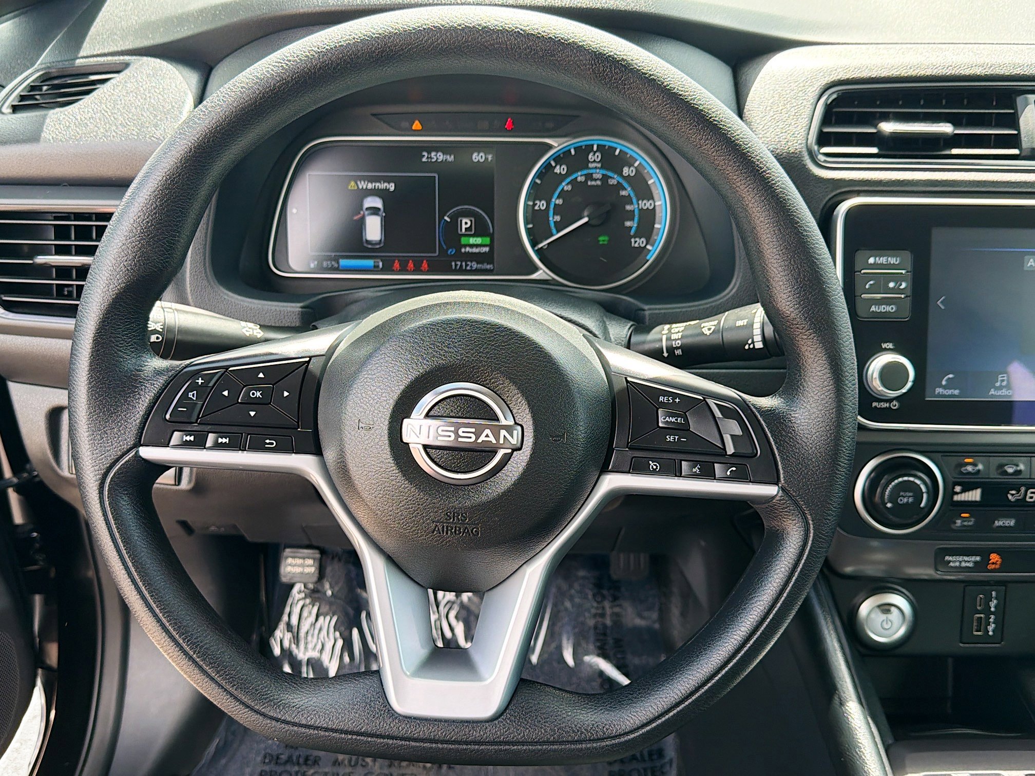 Used 2025 Nissan Leaf S FWD image 18