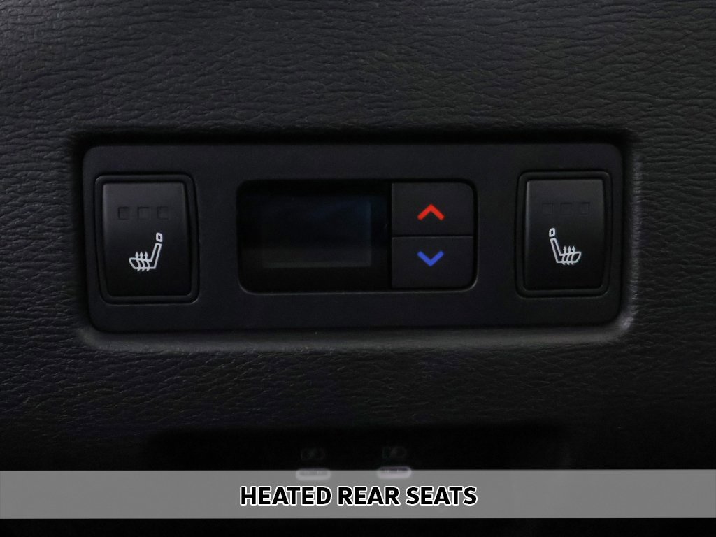 New 2025 Mitsubishi Outlander SEL image 9