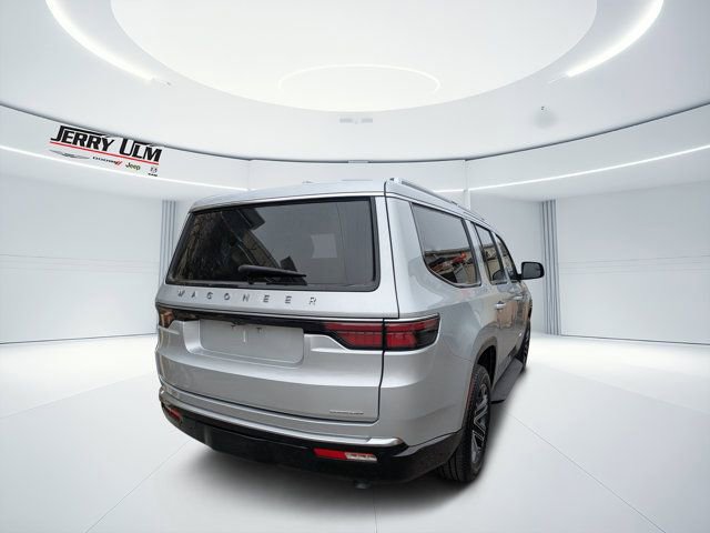 Used 2022 Jeep Wagoneer Series III w/ Flexible Seating Group image 3