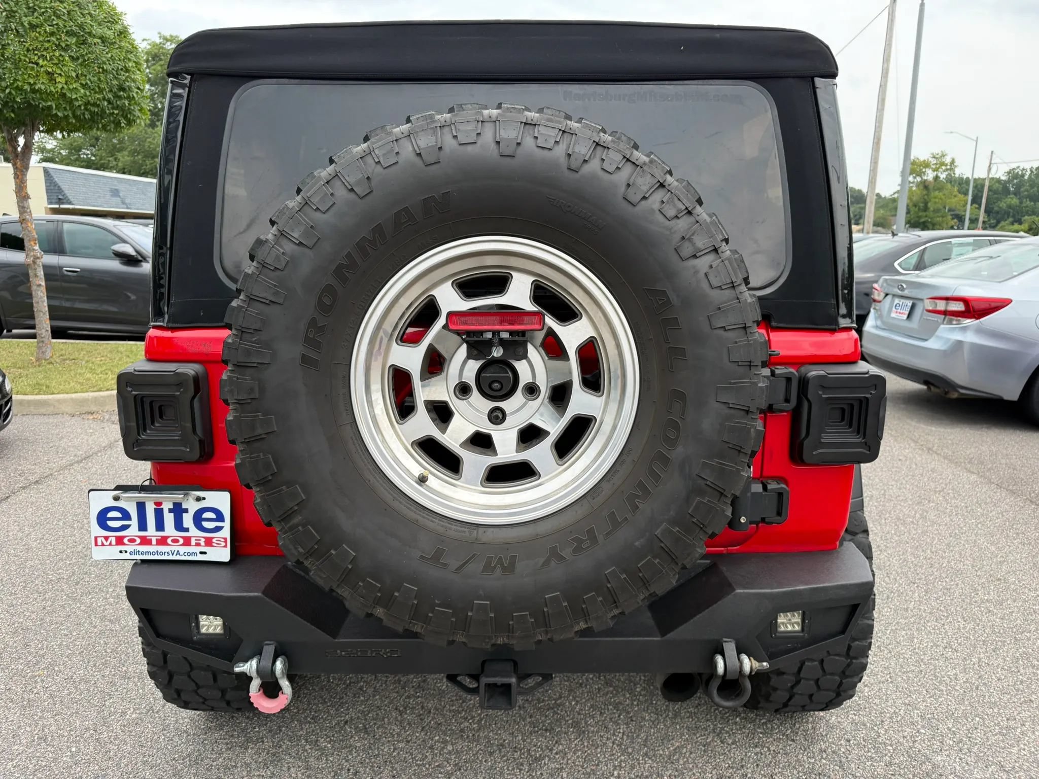 Used 2021 Jeep Wrangler Sport AWD/4WD image 6