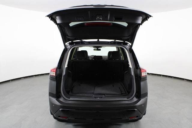 Certified 2023 Nissan Rogue SV w/ SV Premium B Package FWD image 17